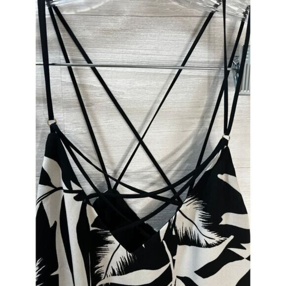 NWOT EXPRESS V Neck Cami Strappy‎ Top Size XS - Picture 4 of 6